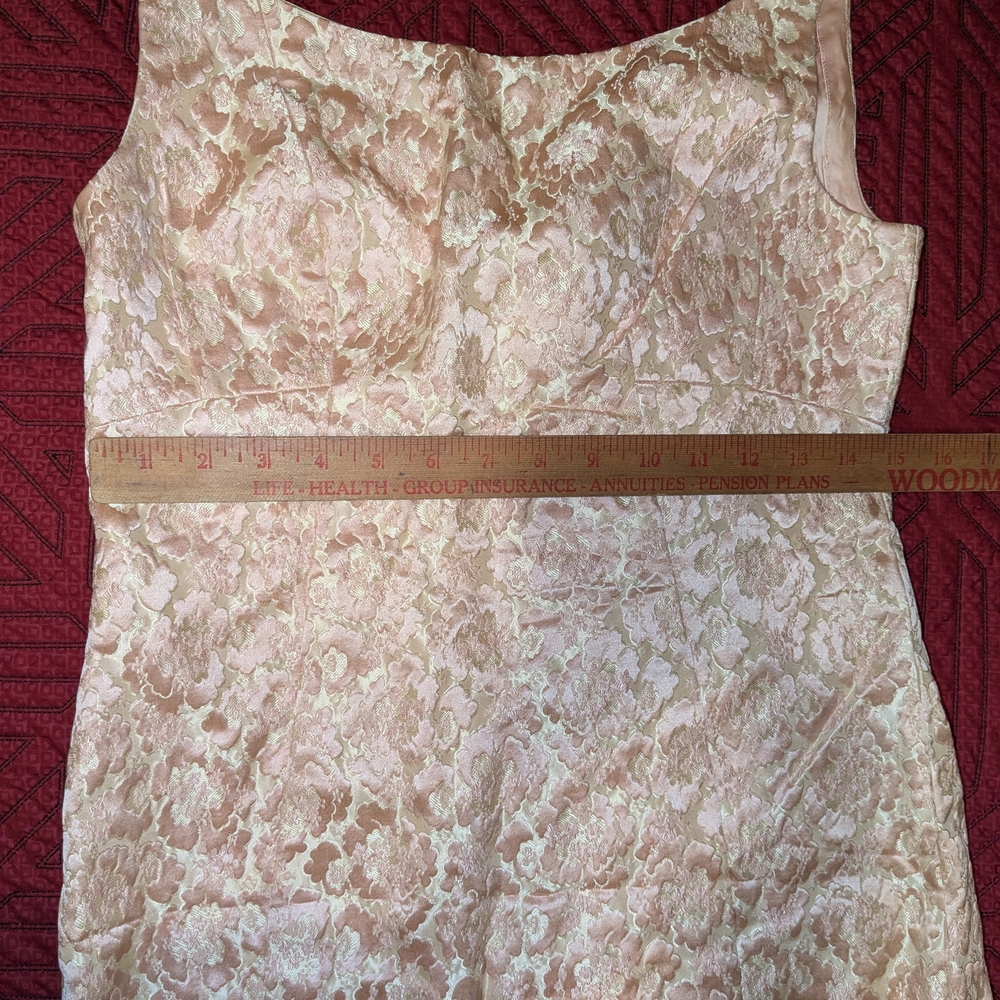 VINTAGE CUSTOM Sheath Dress, Elegant Pink and Cream Textured Floral - Picture 3 of 12